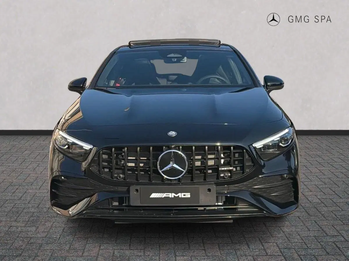 Mercedes-Benz Classe A nuova a Firenze (2)