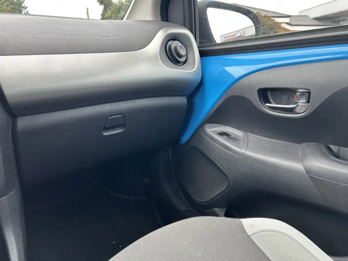 Toyota Aygo usata a Cuneo (20)