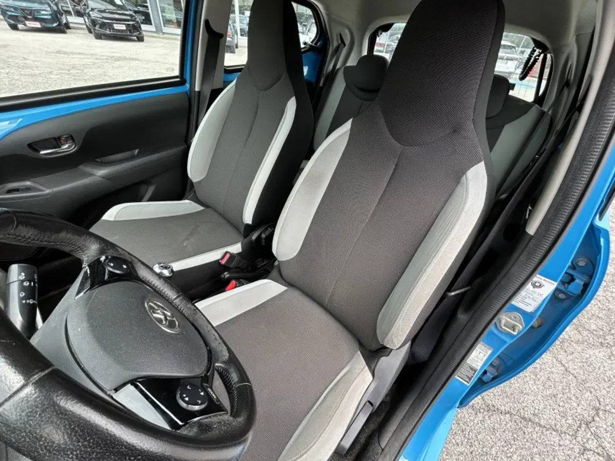 Toyota Aygo usata a Cuneo (5)