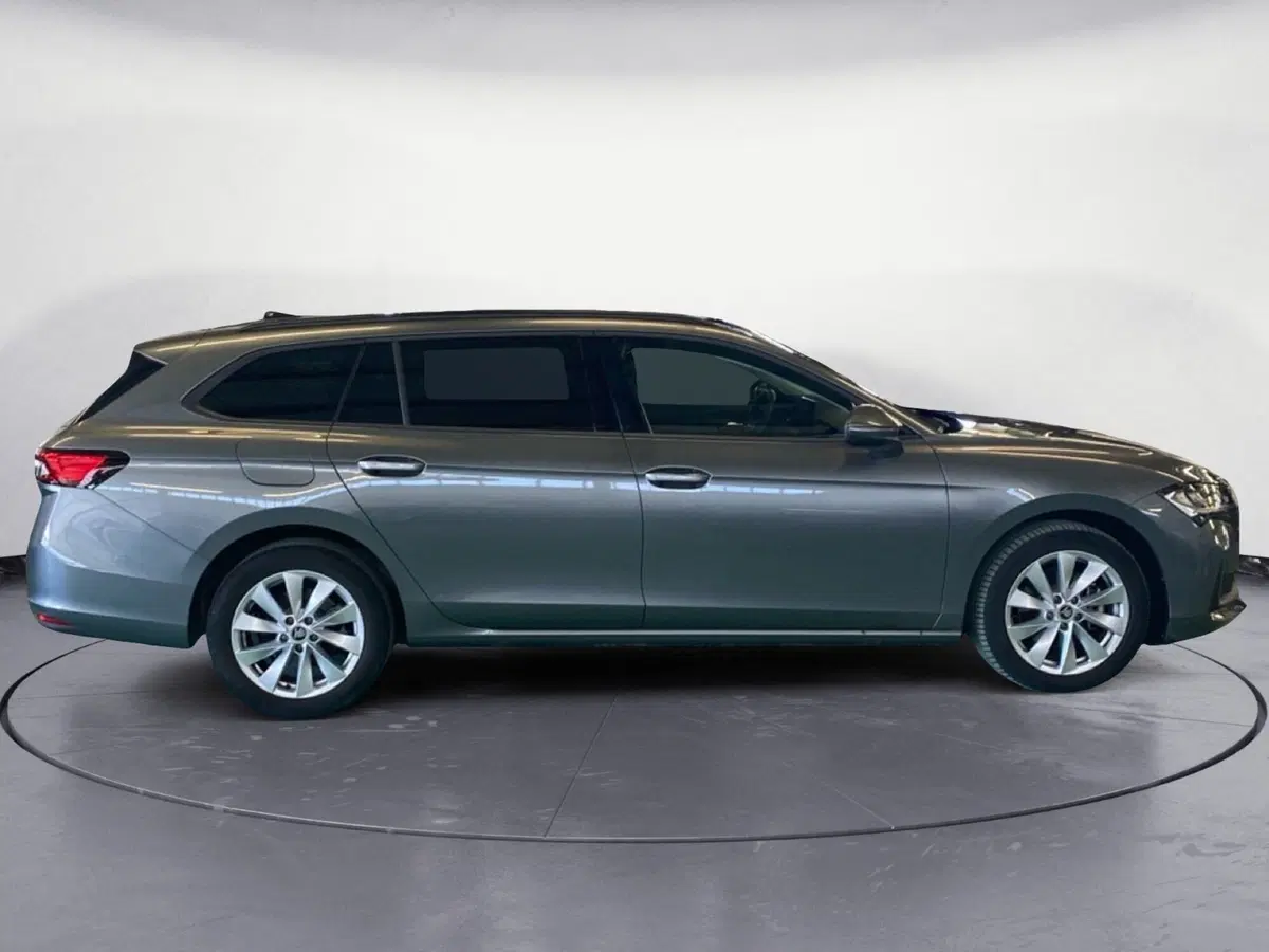 Skoda Superb usata a Catanzaro (4)