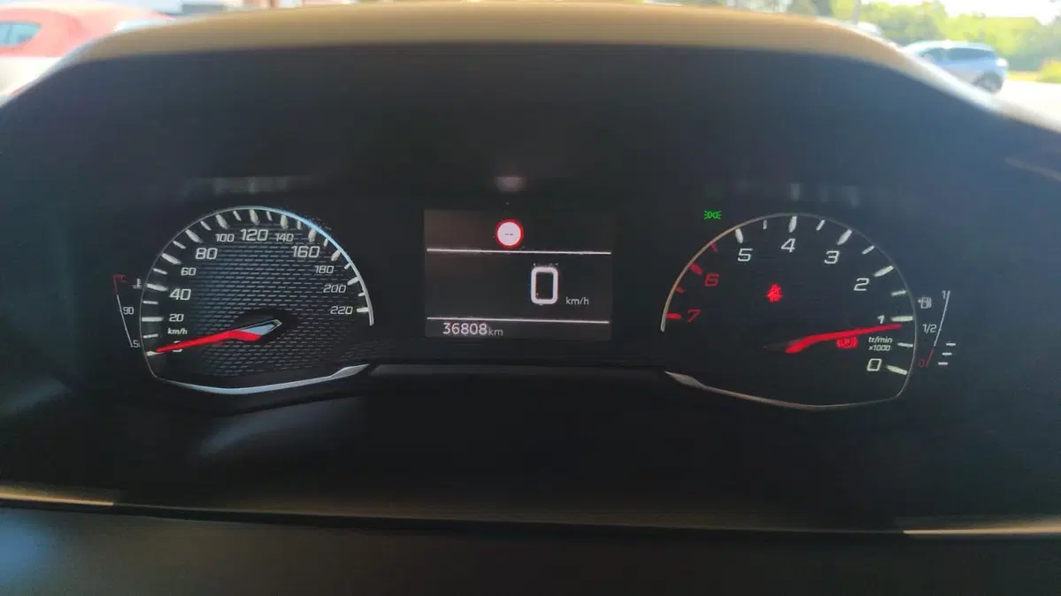 Peugeot 208 usata a Firenze (2)