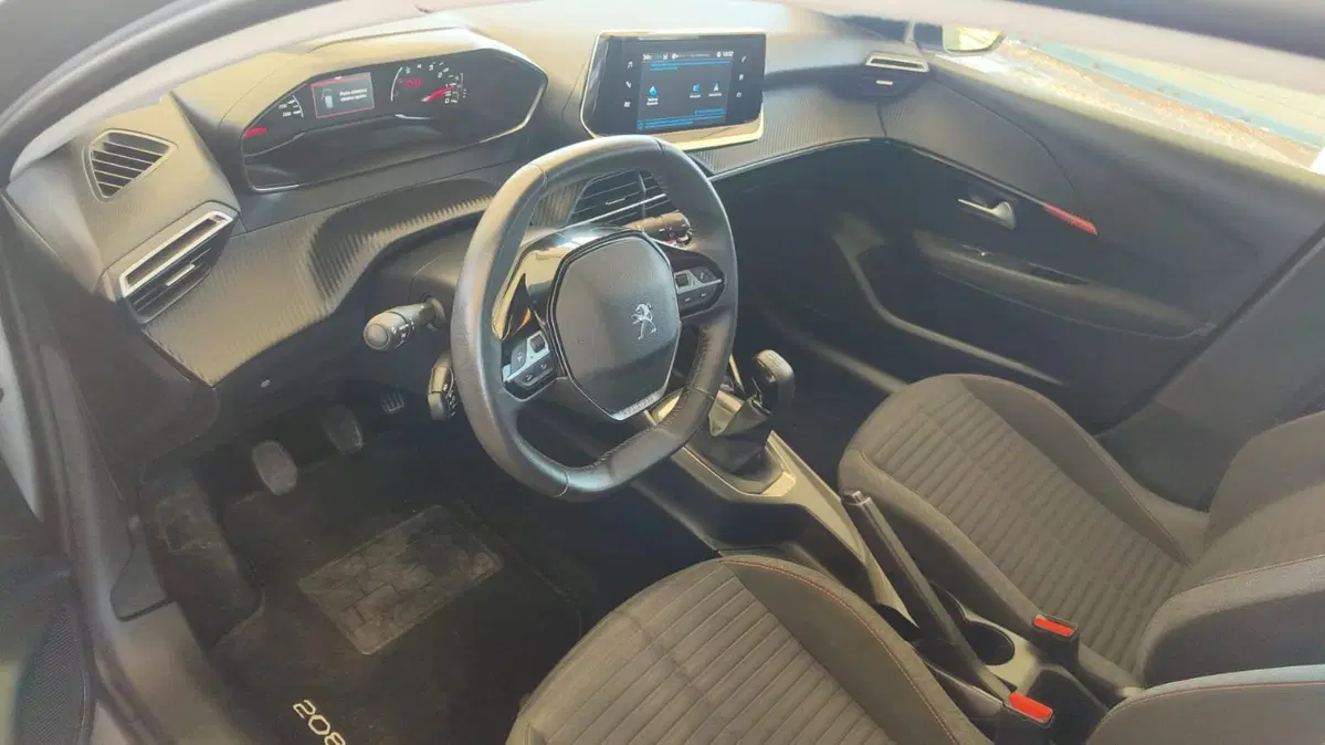 Peugeot 208 usata a Firenze (4)