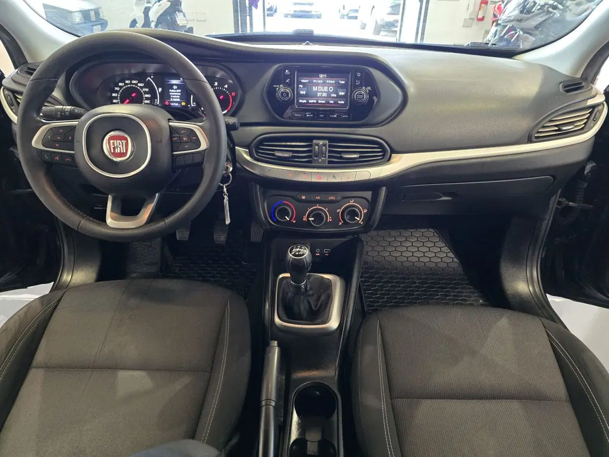 Fiat Tipo usata a Rimini (8)