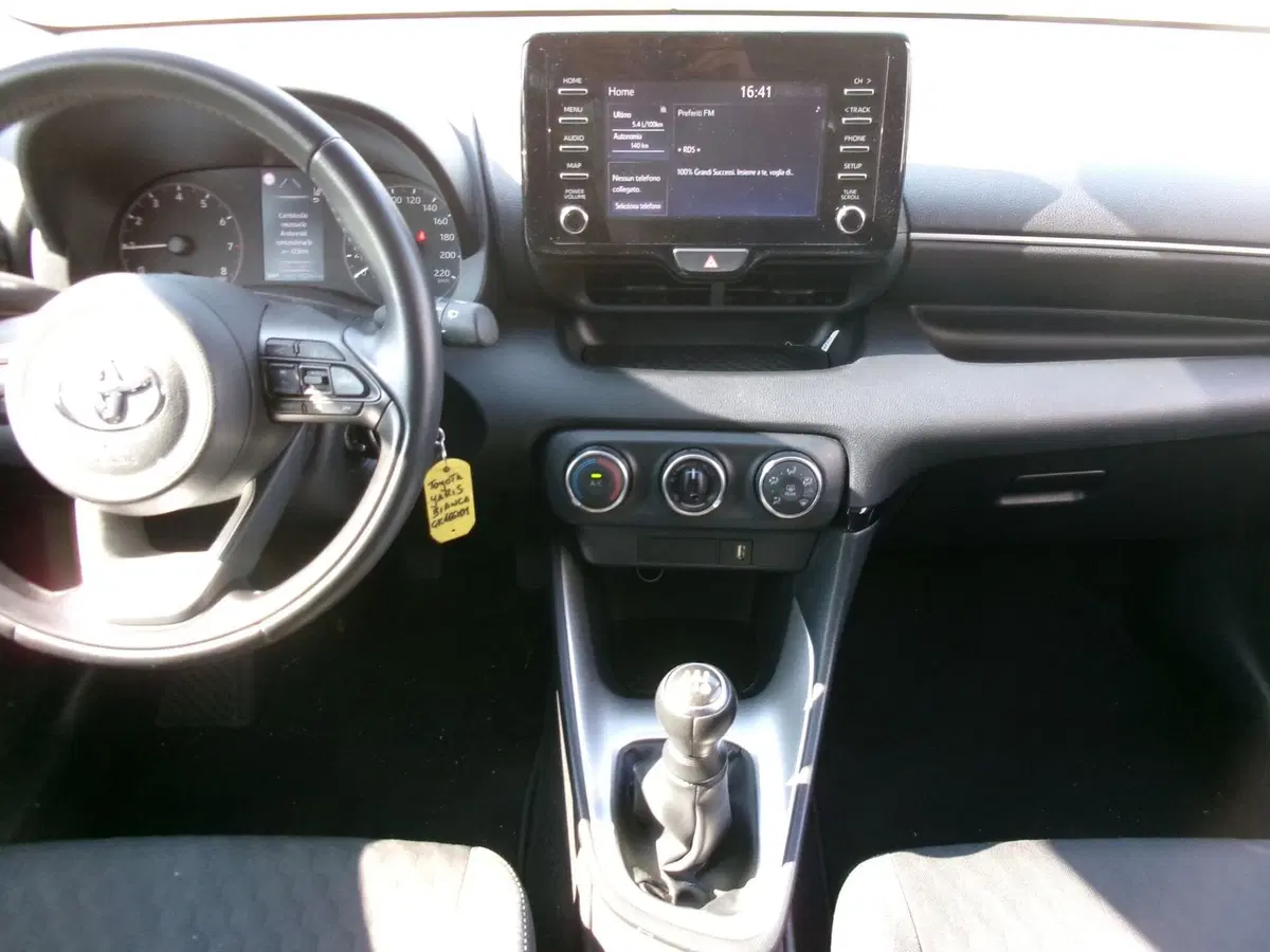 Toyota Yaris usata a Venezia (14)
