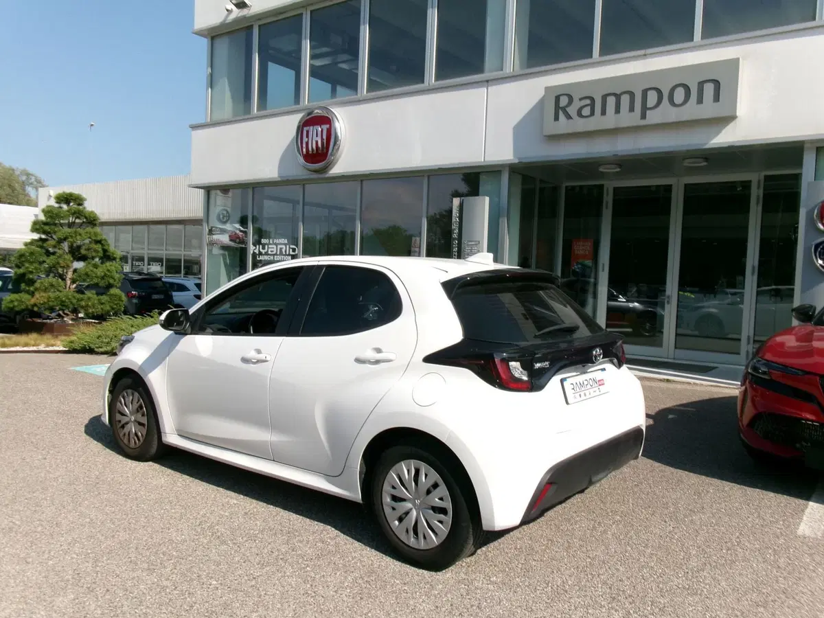 Toyota Yaris usata a Venezia (3)