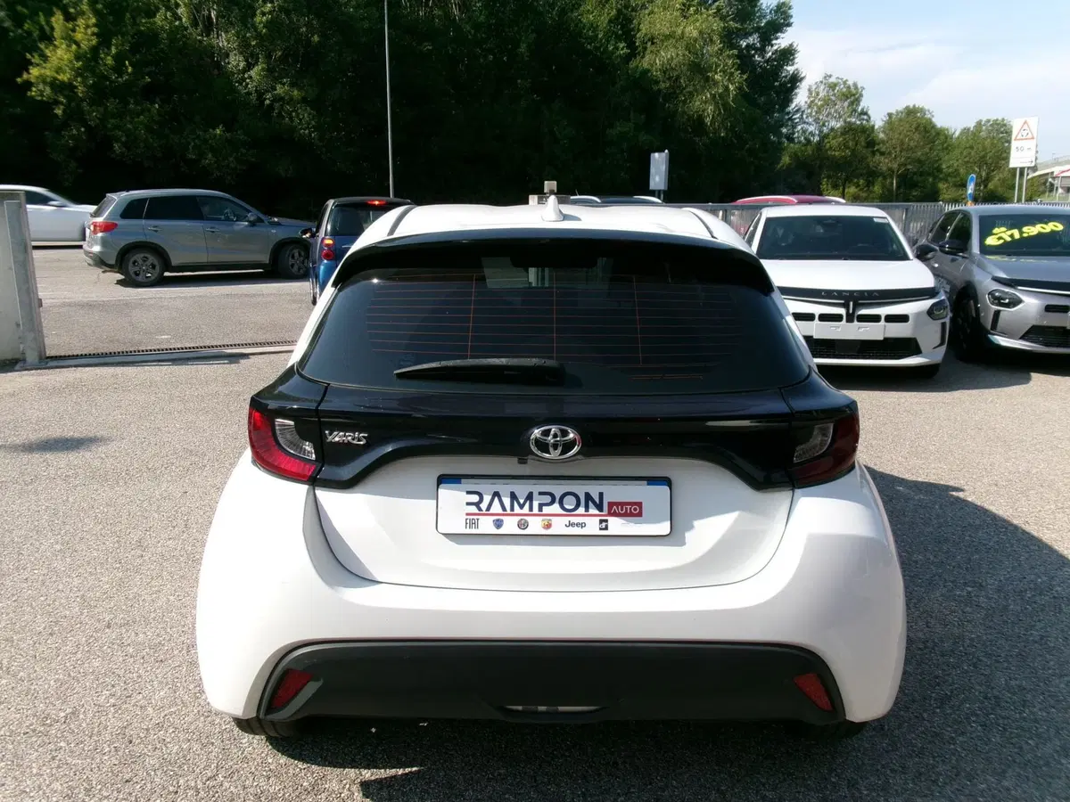 Toyota Yaris usata a Venezia (4)