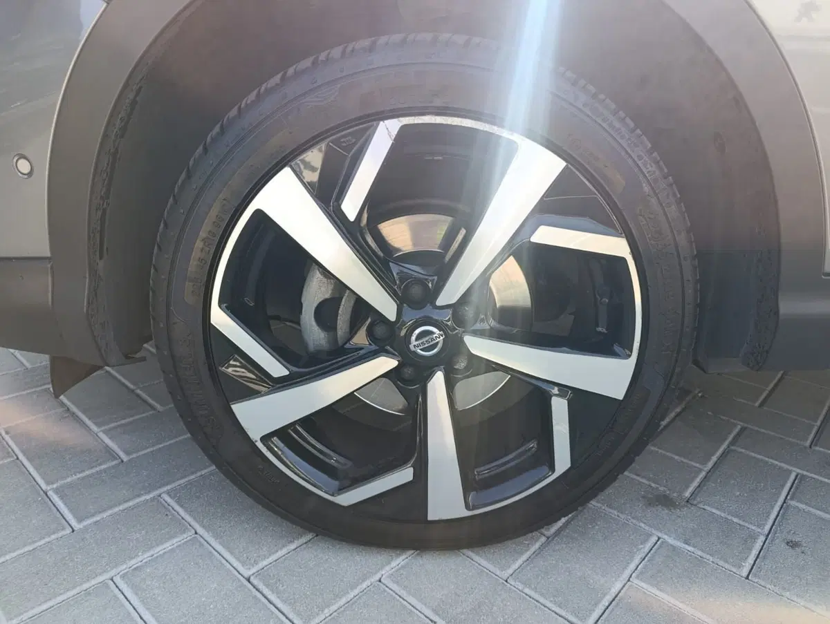 Nissan Qashqai usata a Massa-Carrara (11)
