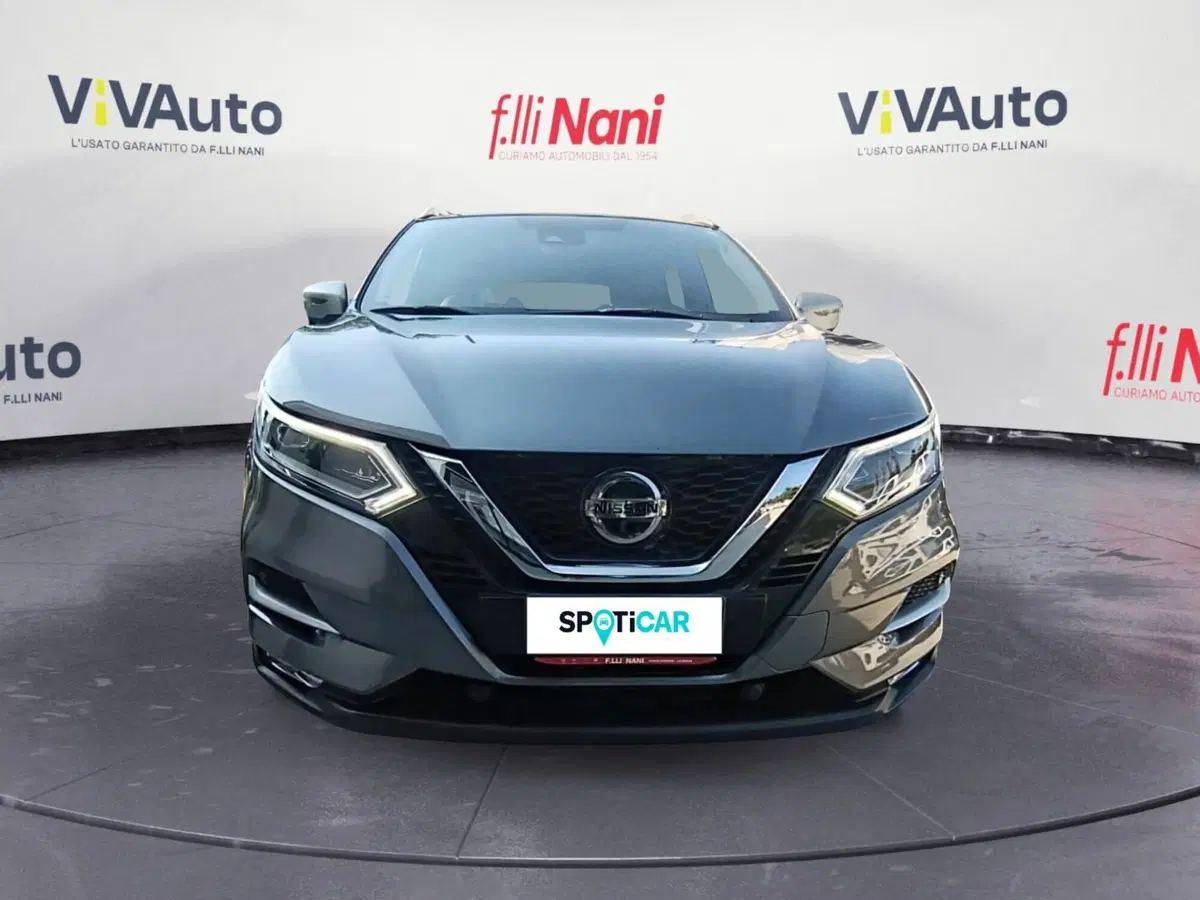 Nissan Qashqai usata a Massa-Carrara (3)