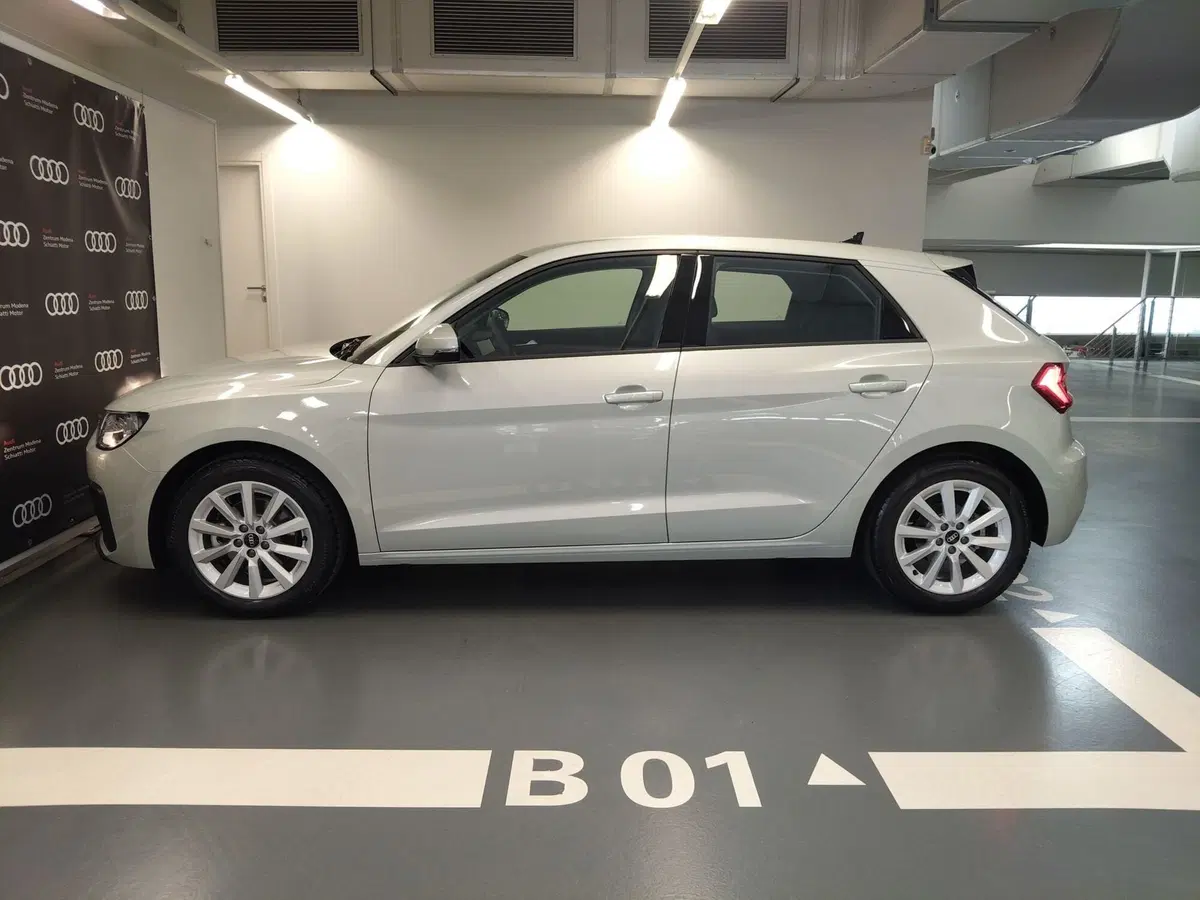 Audi A1 Sportback nuova a Modena (3)