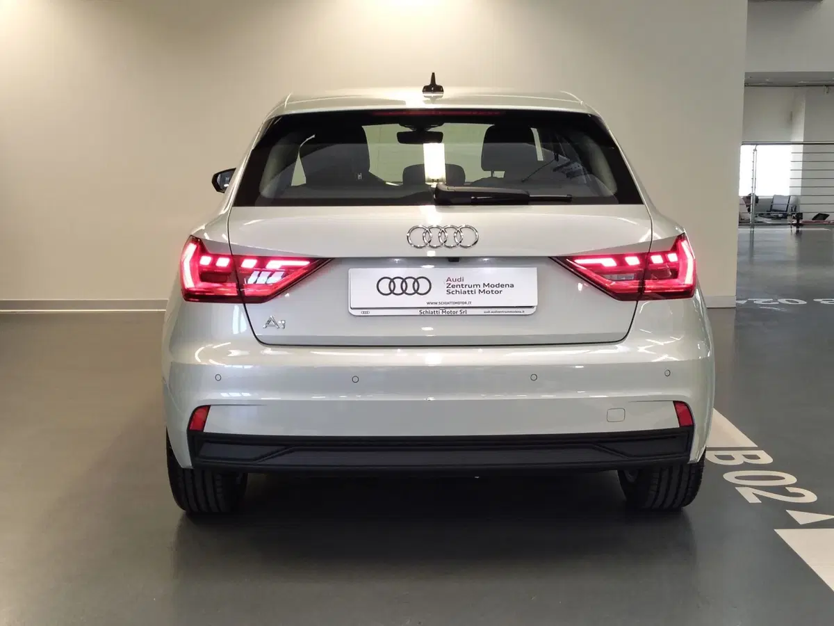 Audi A1 Sportback nuova a Modena (5)