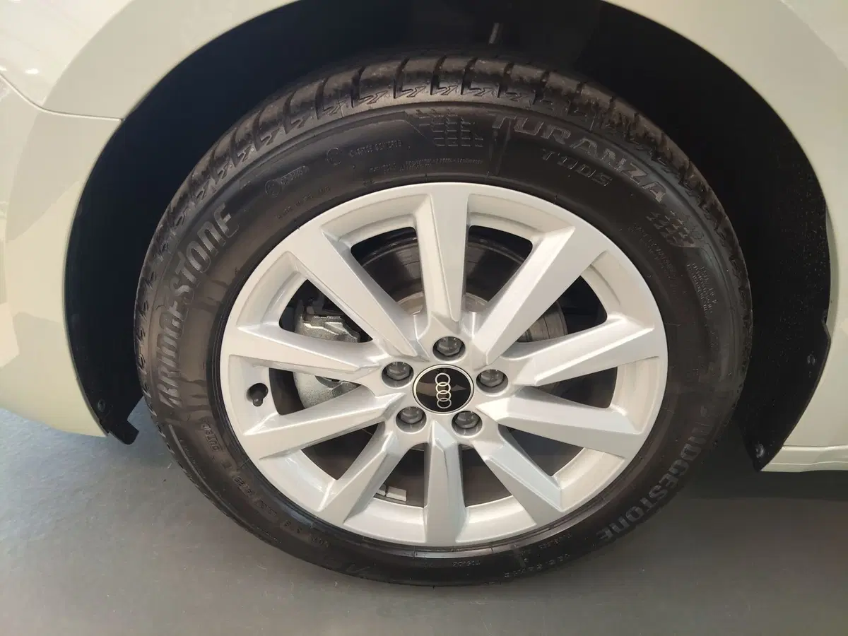Audi A1 Sportback nuova a Modena (6)