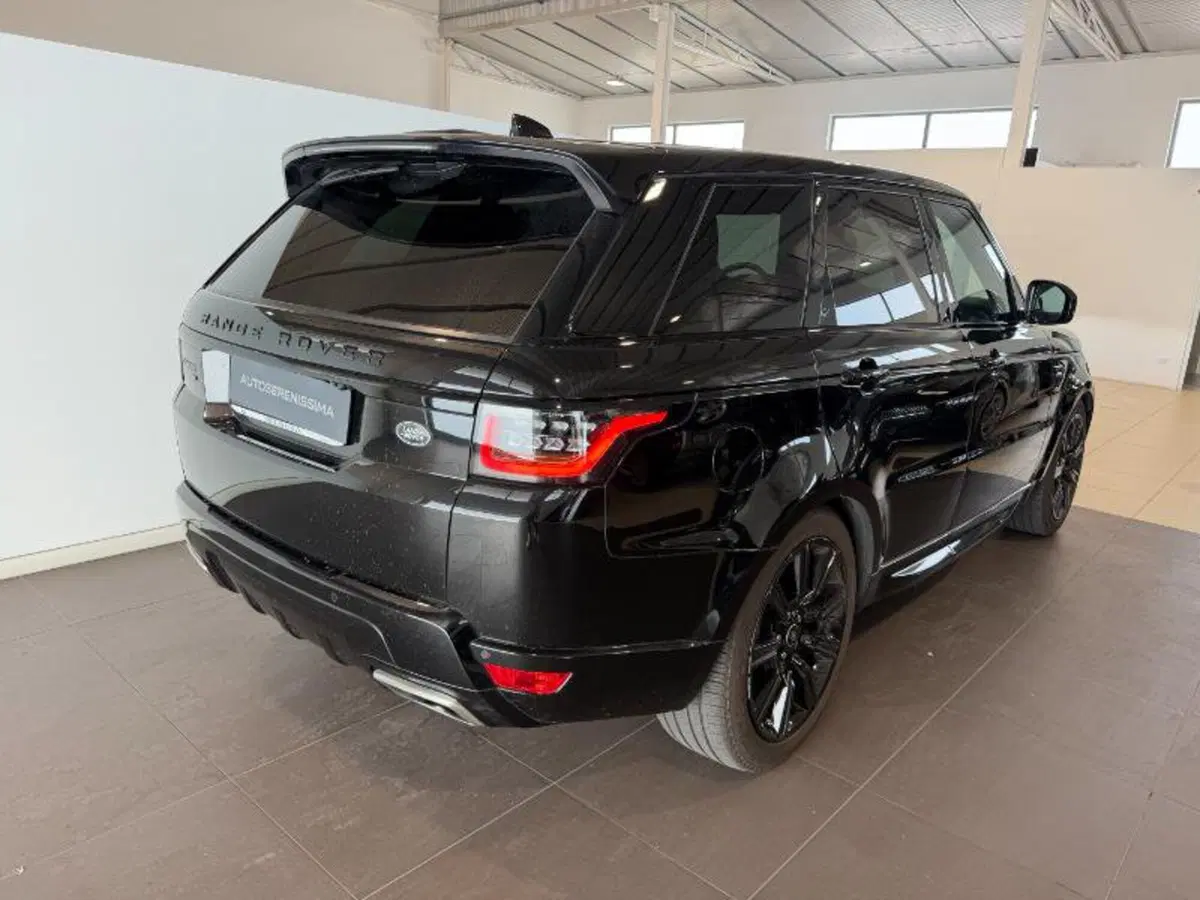 Land Rover Range Rover Sport usata a Venezia (18)
