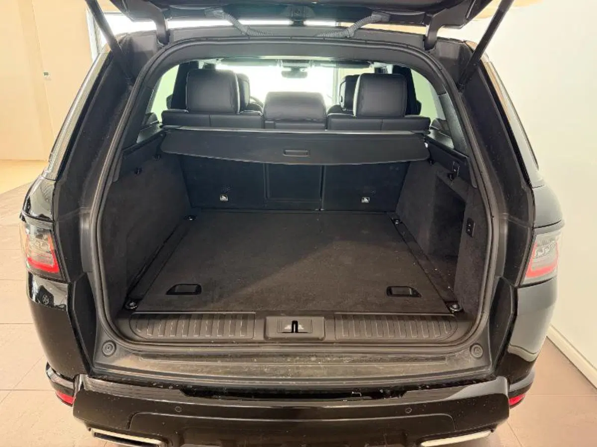 Land Rover Range Rover Sport usata a Venezia (6)