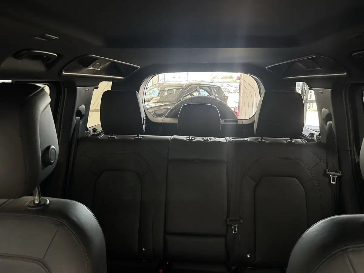 Land Rover Defender usata a Modena (17)