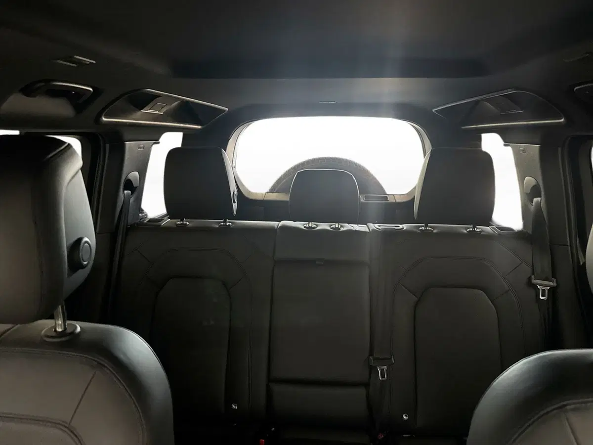 Land Rover Defender usata a Modena (9)