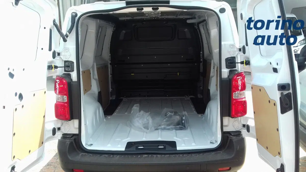 Fiat Scudo Furgone nuova a Torino (3)