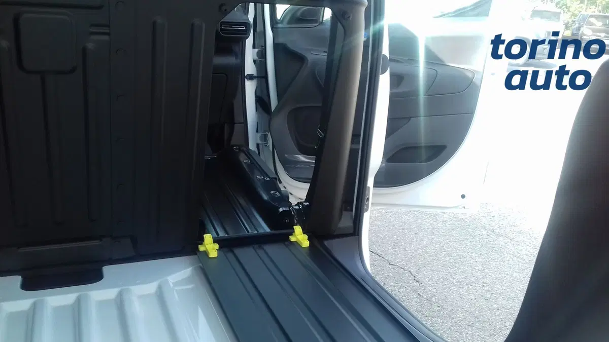 Fiat Scudo Furgone nuova a Torino (4)