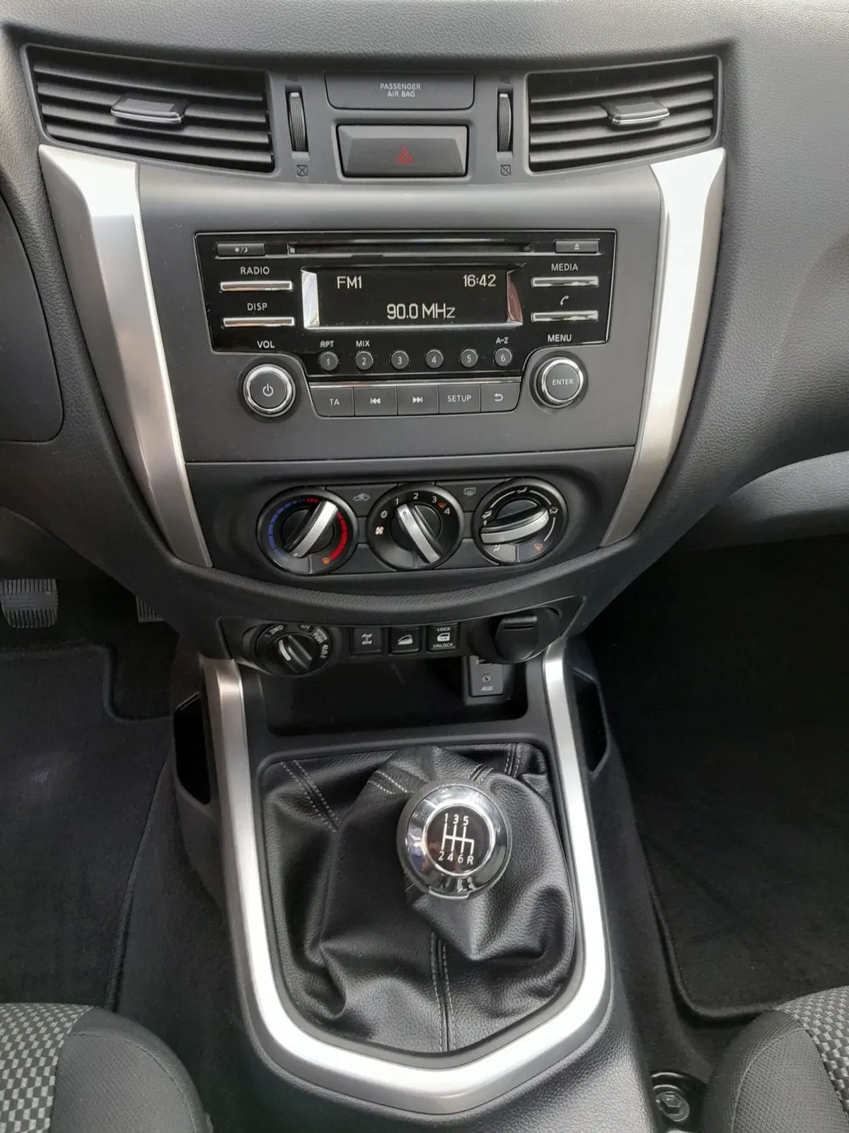 Nissan Navara usata a Cuneo (12)