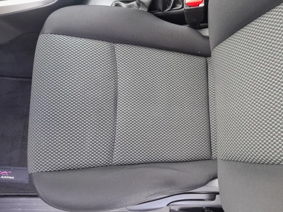 Nissan Navara usata a Cuneo (17)