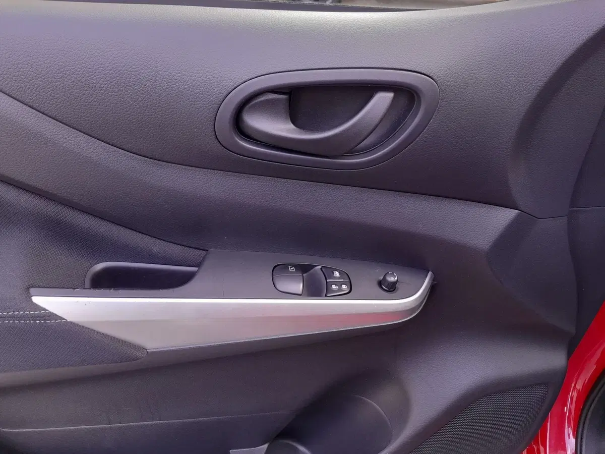 Nissan Navara usata a Cuneo (18)