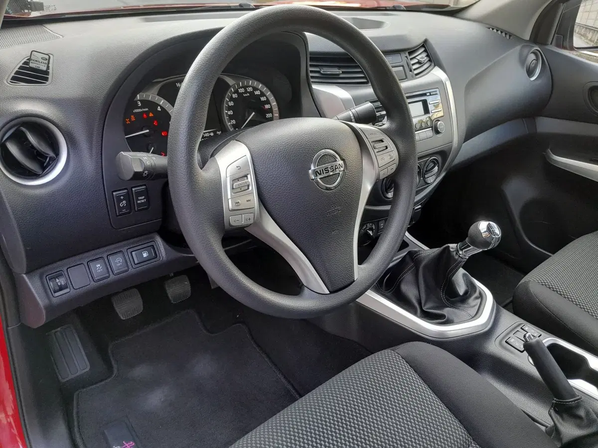 Nissan Navara usata a Cuneo (20)