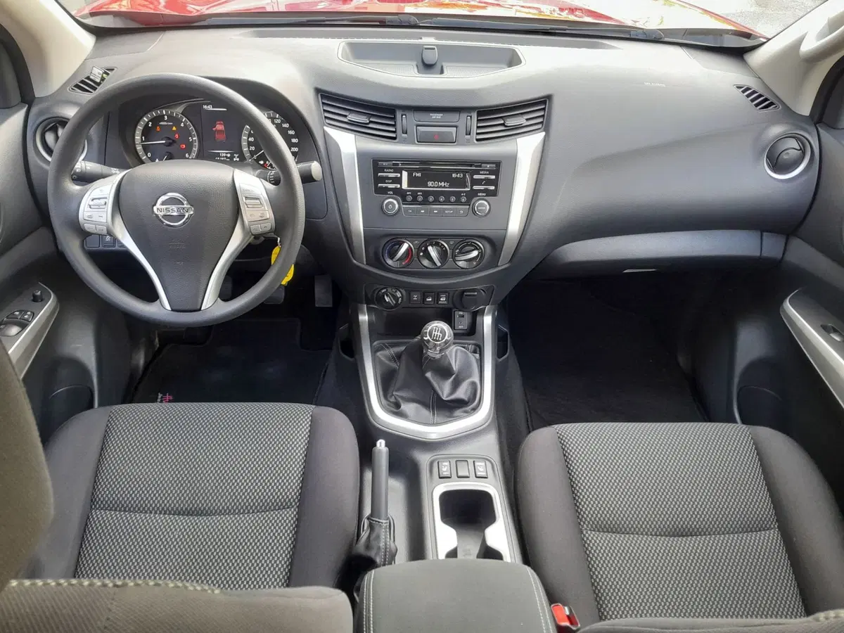 Nissan Navara usata a Cuneo (9)