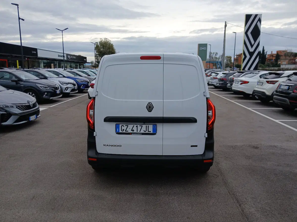 Renault Kangoo Furgone nuova a Roma (5)