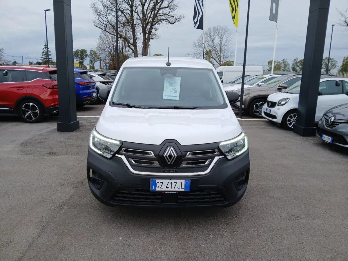 Renault Kangoo Furgone nuova a Roma (6)