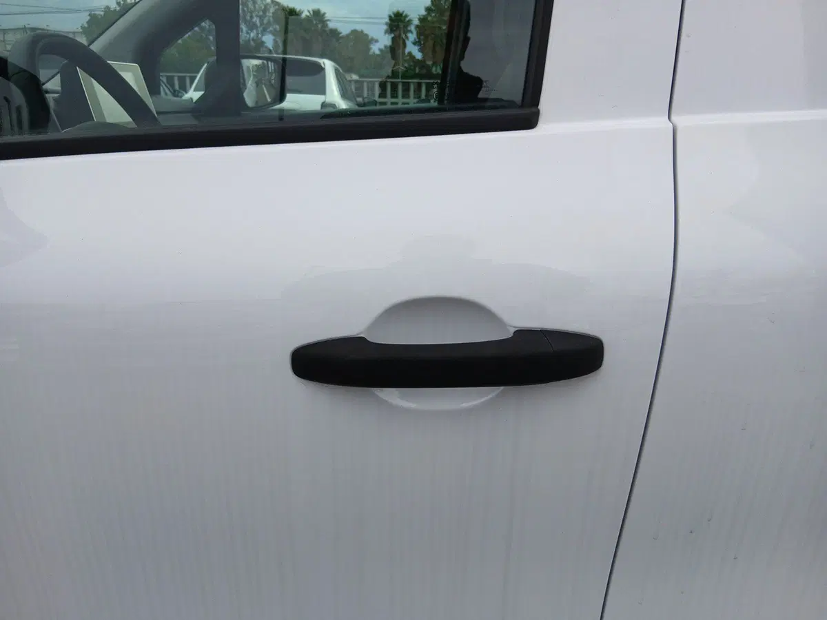Renault Kangoo Furgone nuova a Roma (9)