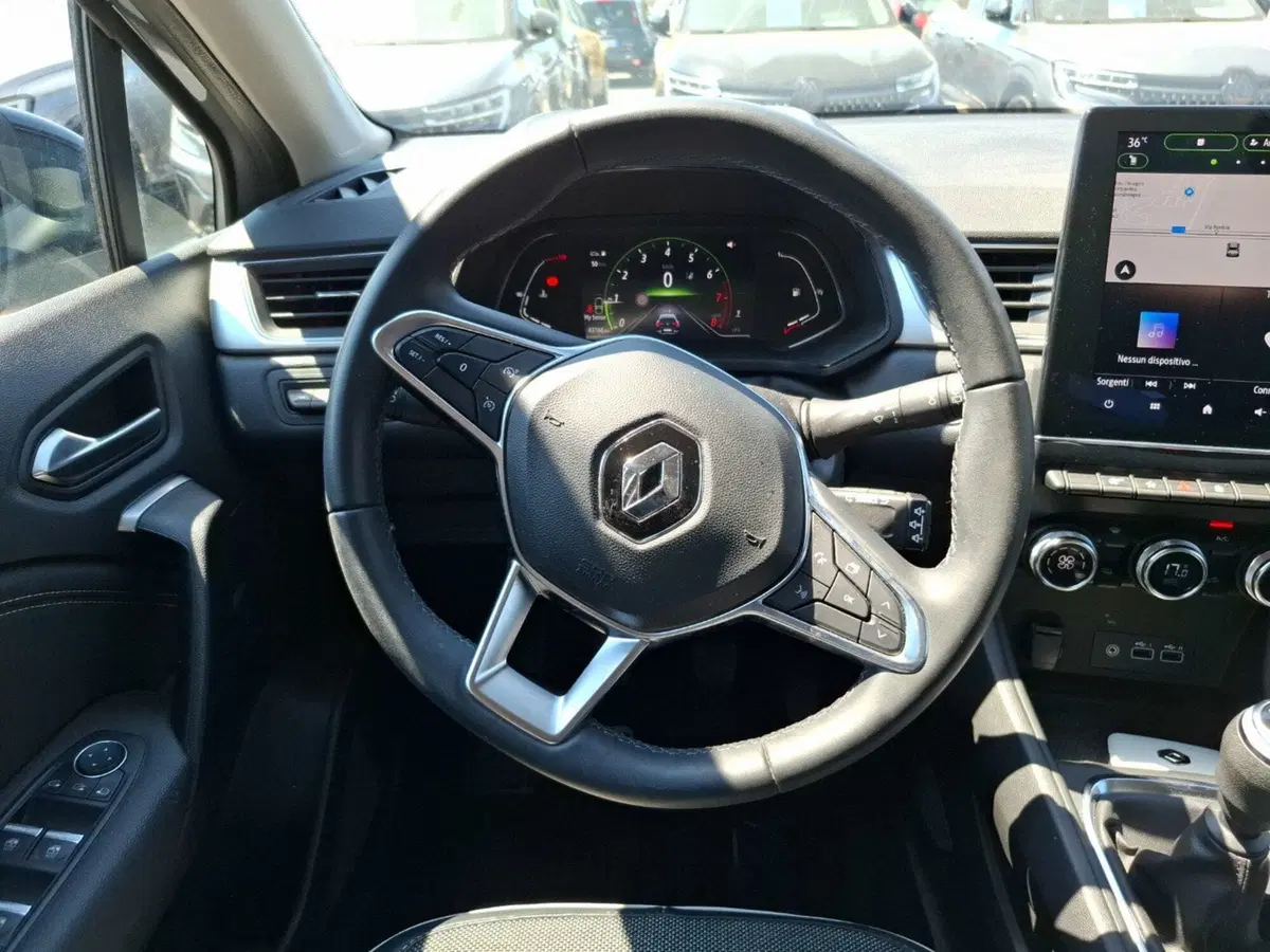 Renault Captur usata a Latina (13)