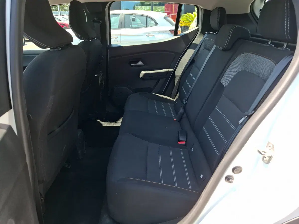 Dacia Sandero Stepway usata a Latina (17)
