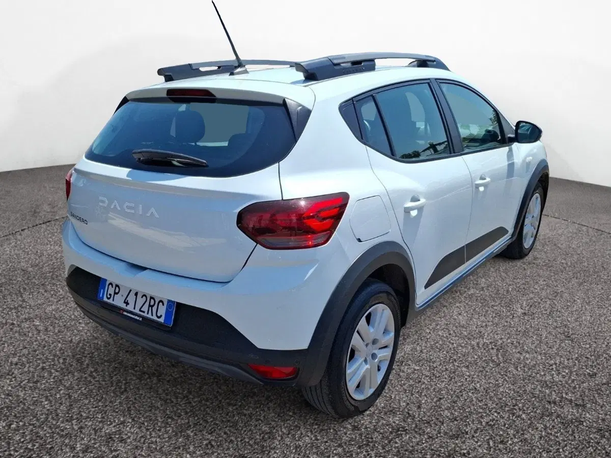 Dacia Sandero Stepway usata a Latina (3)