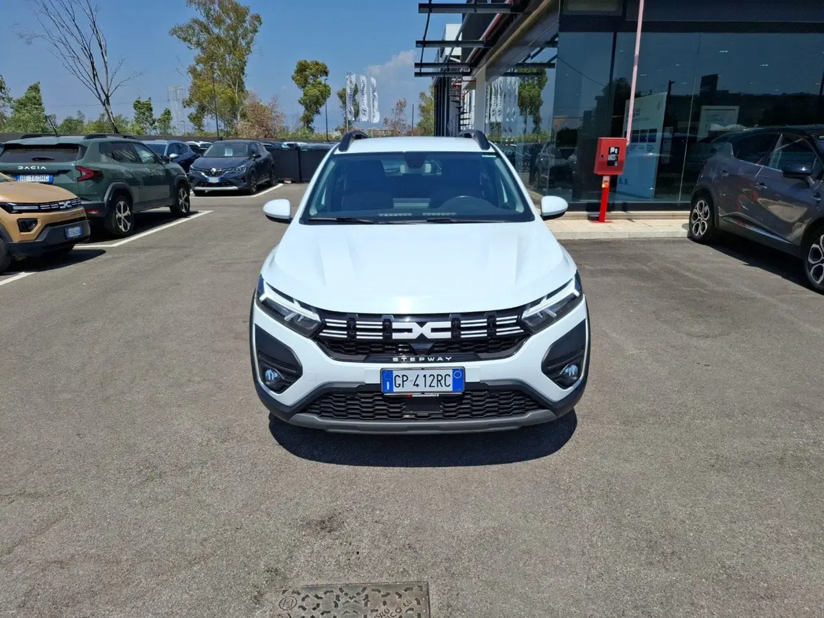 Dacia Sandero Stepway usata a Latina (6)
