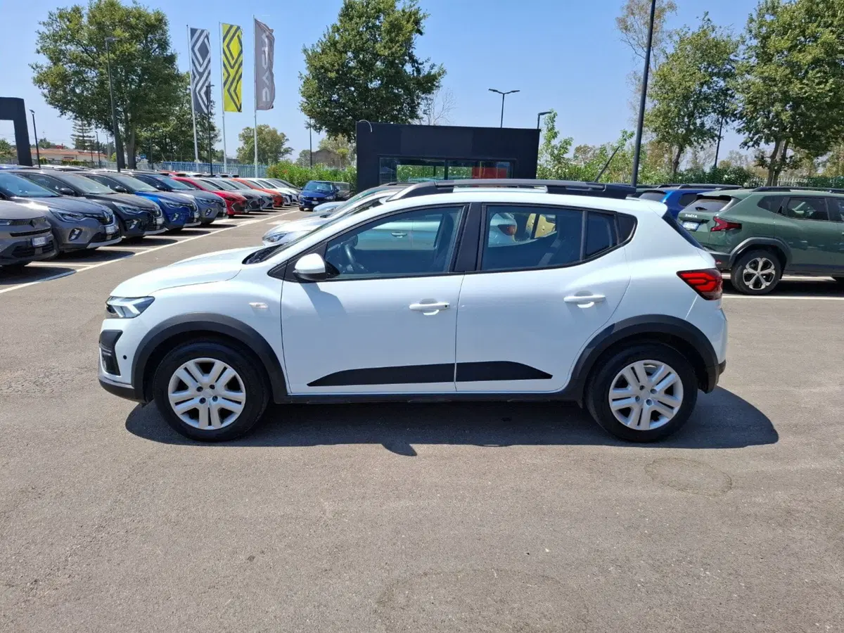 Dacia Sandero Stepway usata a Latina (7)