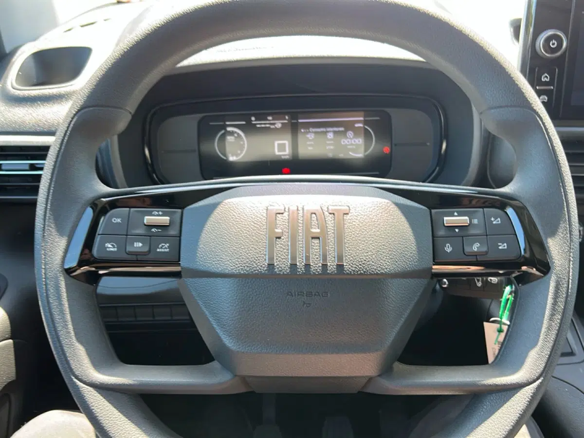 Fiat Doblò Furgone nuova a Roma (13)