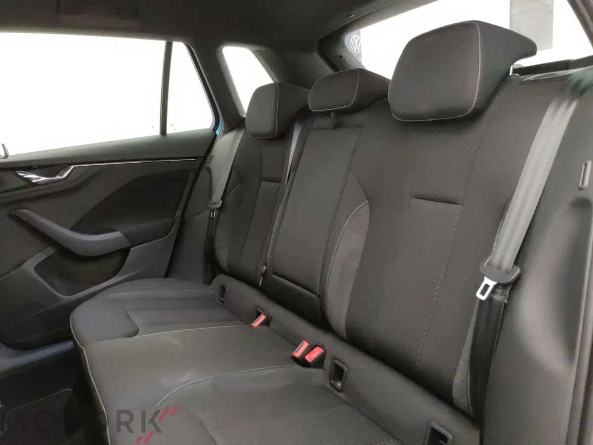 Skoda Kamiq usata a Varese (11)