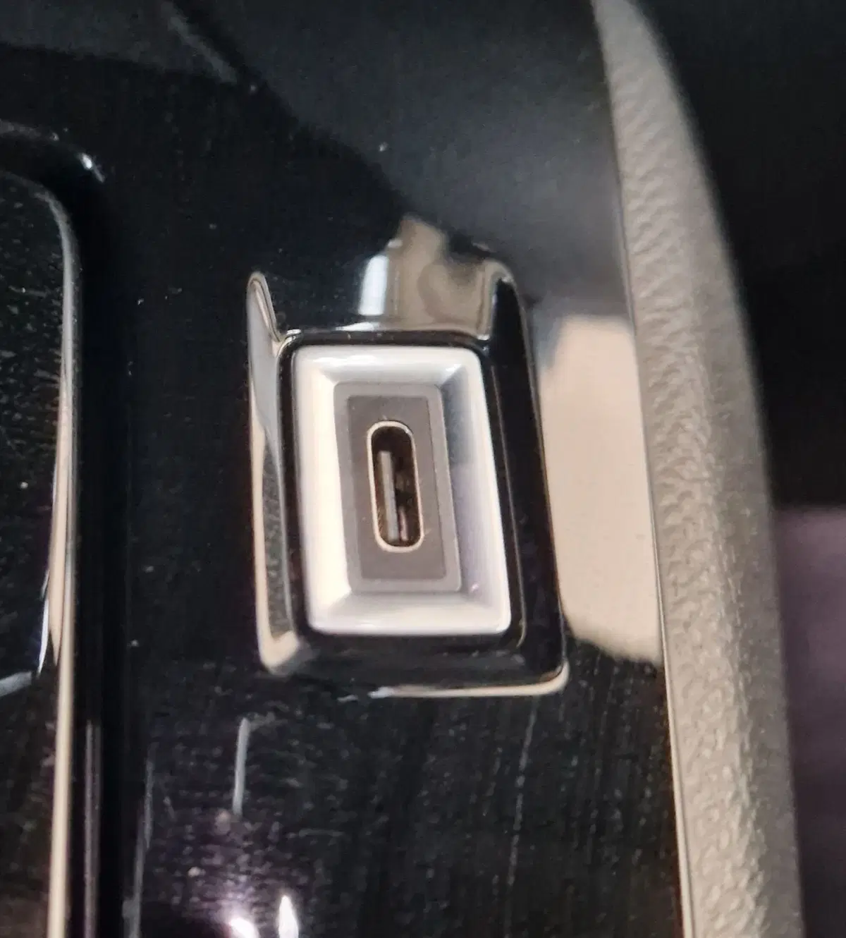 Peugeot 2008 usata a Terni (13)
