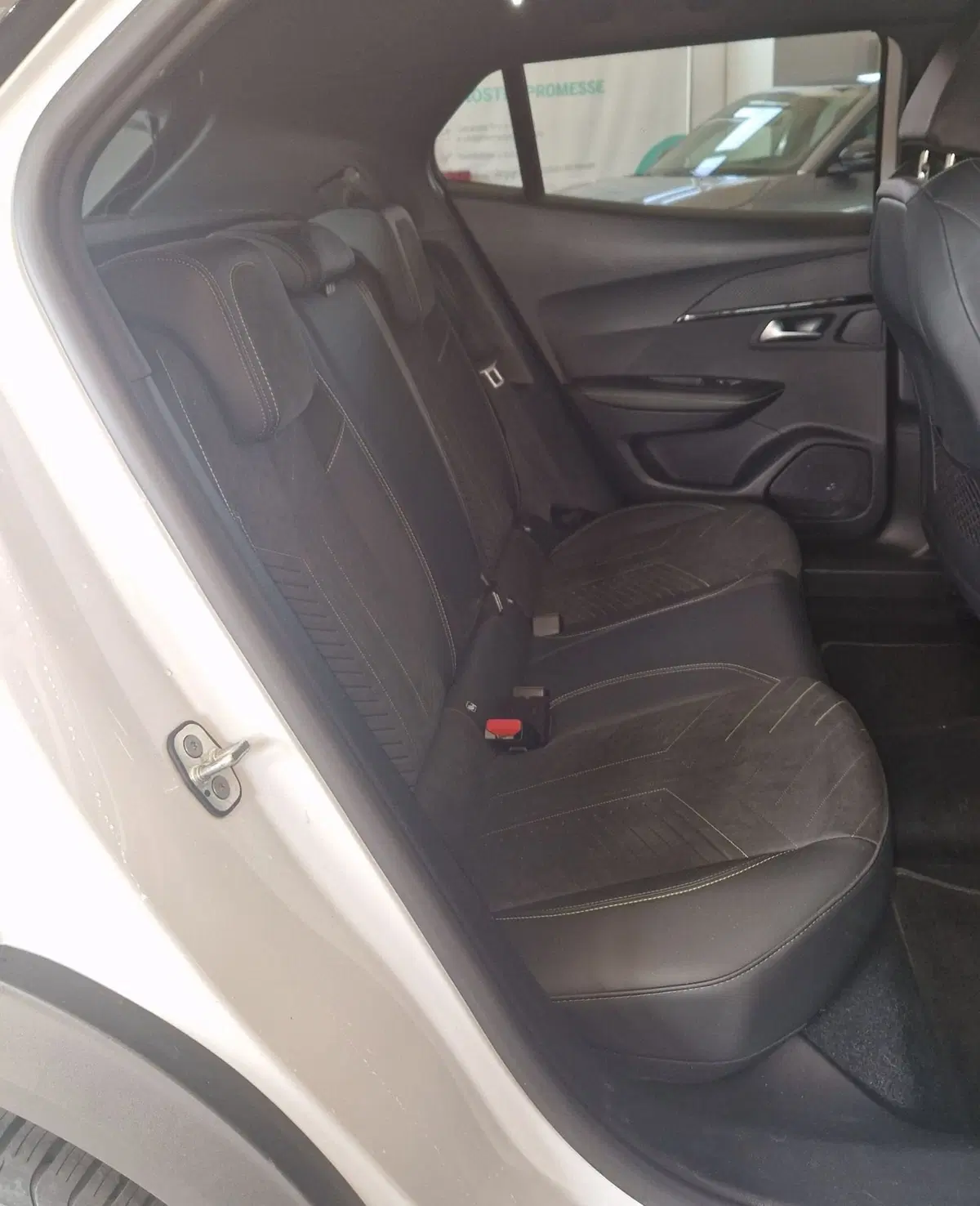 Peugeot 2008 usata a Terni (9)