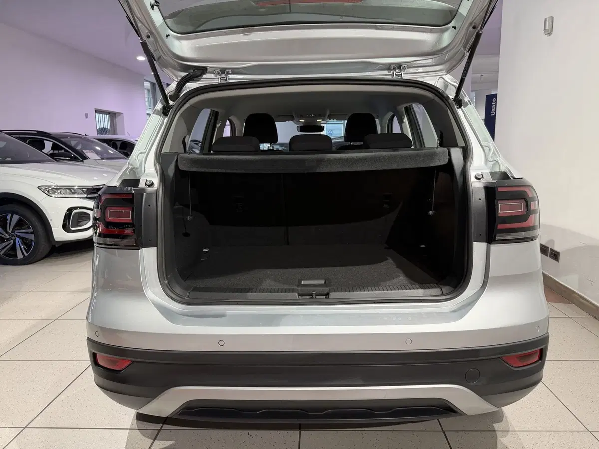 Volkswagen T-Cross usata a Genova (9)