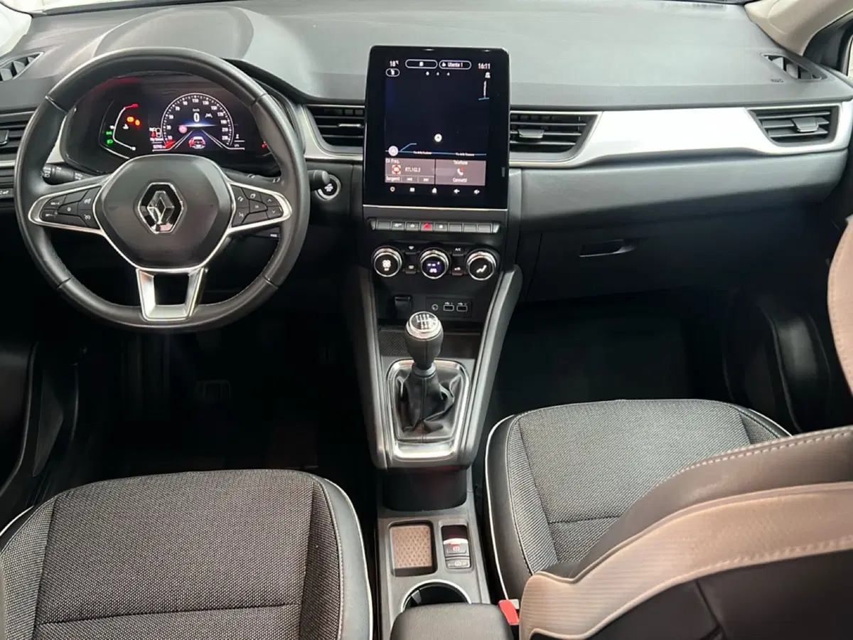 Renault Captur usata a Roma (11)