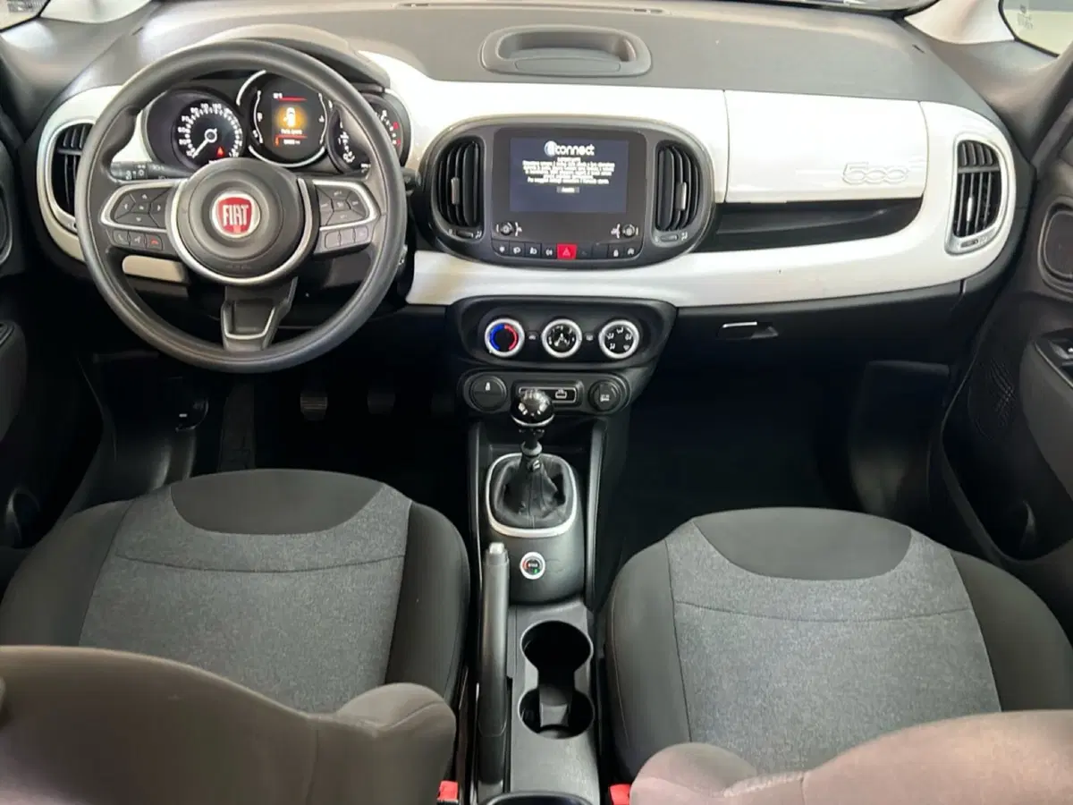 Fiat 500L usata a Roma (11)