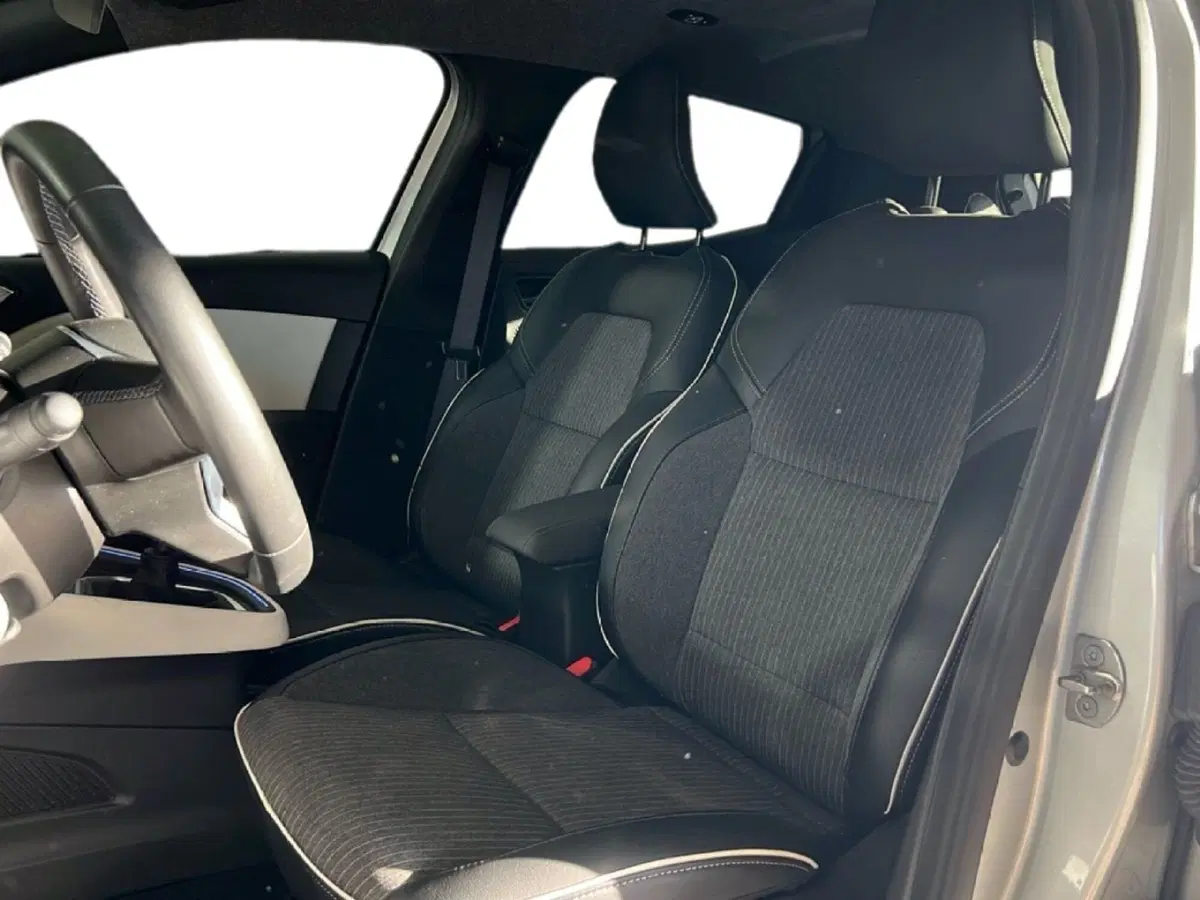 Renault Clio usata a Roma (12)