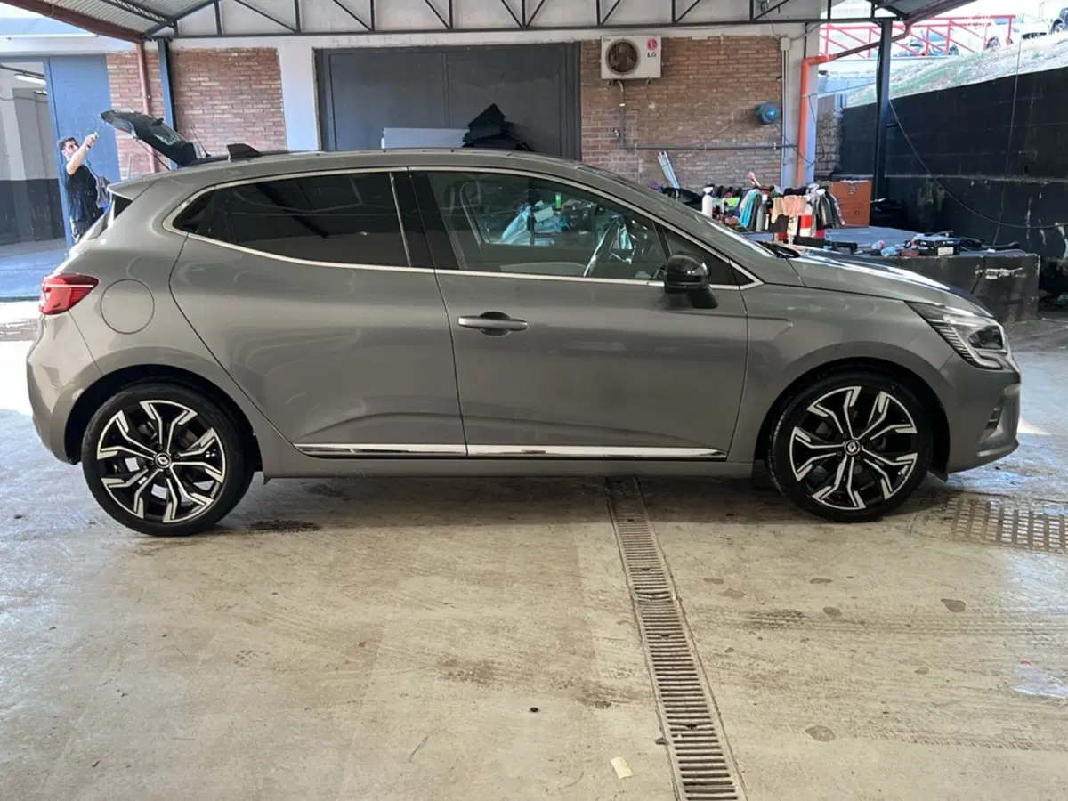 Renault Clio usata a Roma (6)