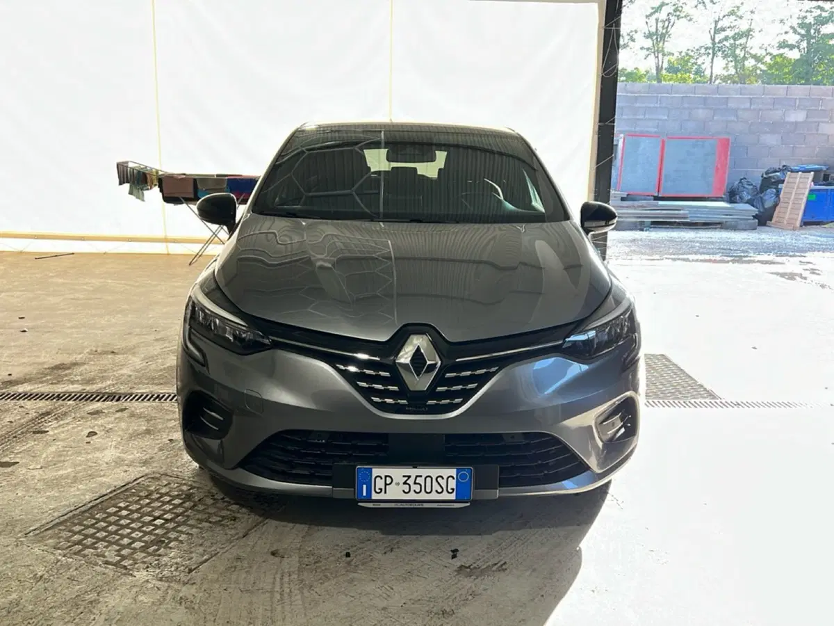 Renault Clio usata a Roma (8)