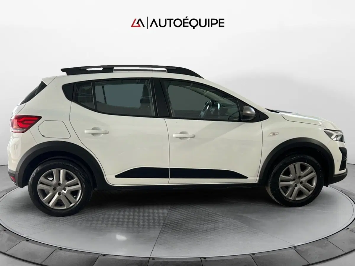 Dacia Sandero usata a Roma (6)