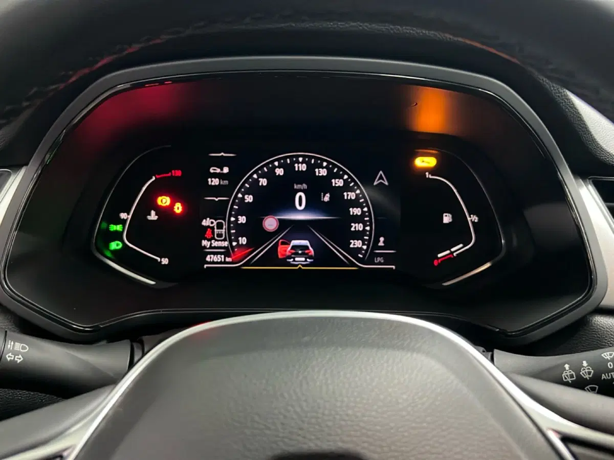Renault Captur usata a Roma (13)