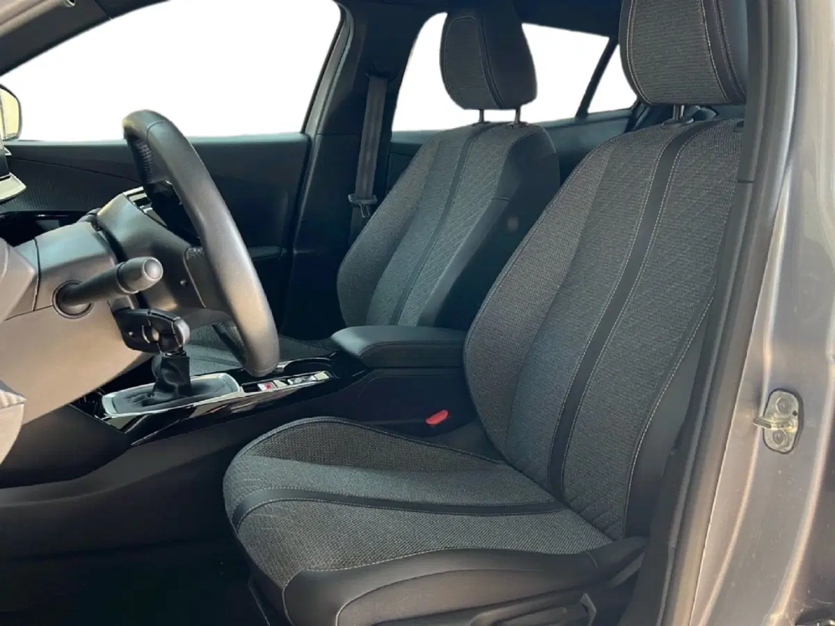 Peugeot 2008 usata a Roma (12)