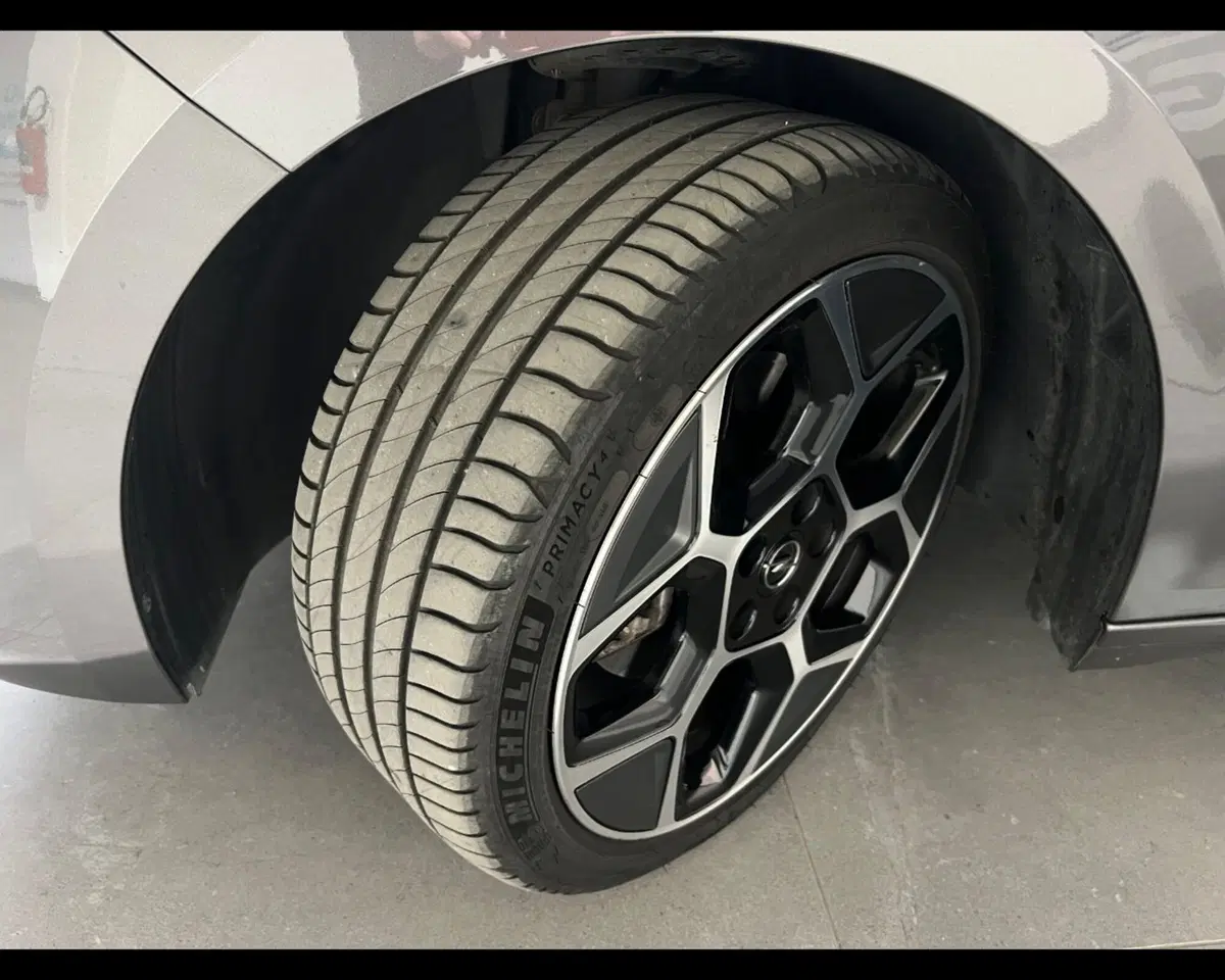 Opel Astra Station Wagon usata a Imperia (14)