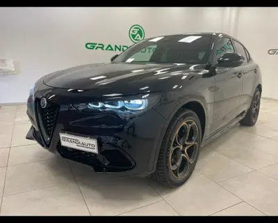 Alfa Romeo Stelvio 2.2 t Intensa Q4 210cv auto del 2025 usata a Alessandria