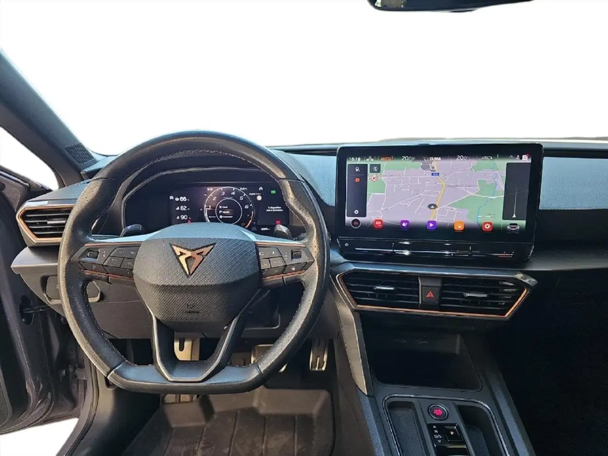 Cupra Leon usata a Lecco (12)